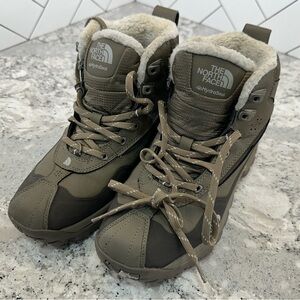 The North Face HydroSeal Primaloft Waterproof Snow Hiking boots